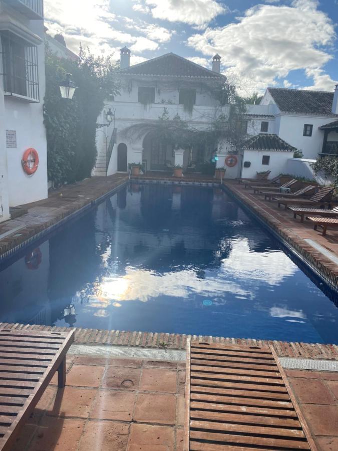Pueblo Andaluz Marbella Club Btq Apt Apartment Exterior foto